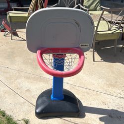 Little Tikes Basketball Hoop 