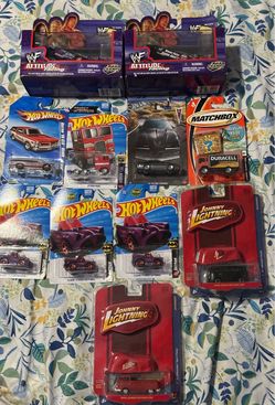 Mixed Die-Cast Car Lot – Hot Wheels, Matchbox, Johnny Lightning, WWF