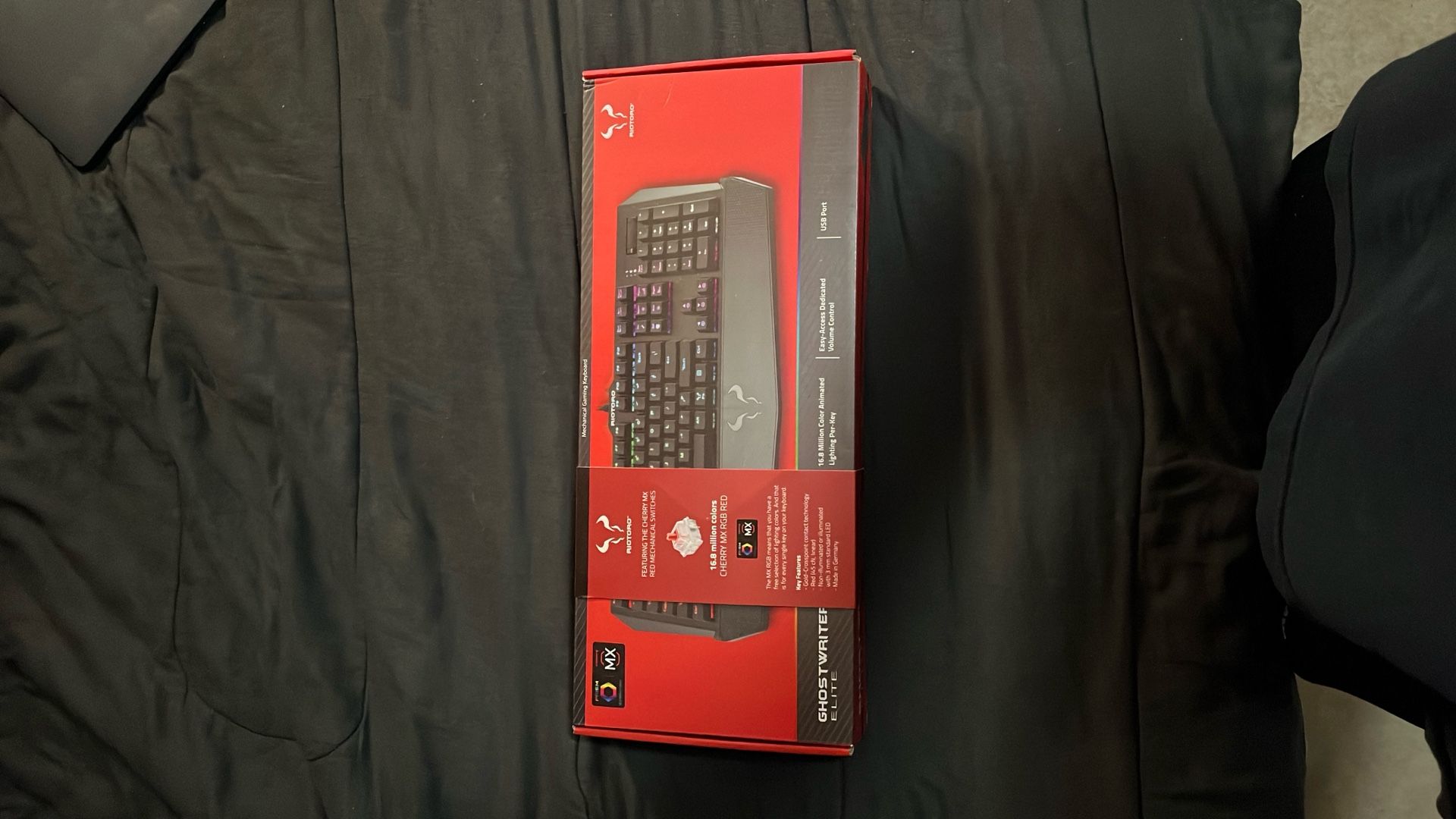 Riotoro Ghostwriter Elite Gaming Keyboard