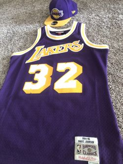 Magic Johnson Throwback