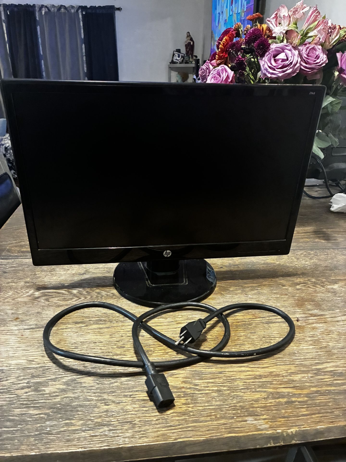 HP 21KD - 20.7" LED