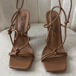 Size 6 brown heels