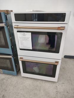 $2789 GE Profile Electric Double Wall Oven with convection and self cleaning