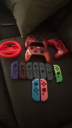 Switch controllers and joy cons