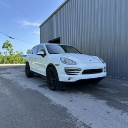 2012 Porsche Cayenne 