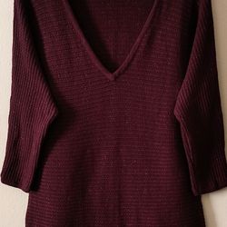New York & Company "Dark Purple" V-Neck 3/4 Sleeve Tunic/Pull Over Sweater 