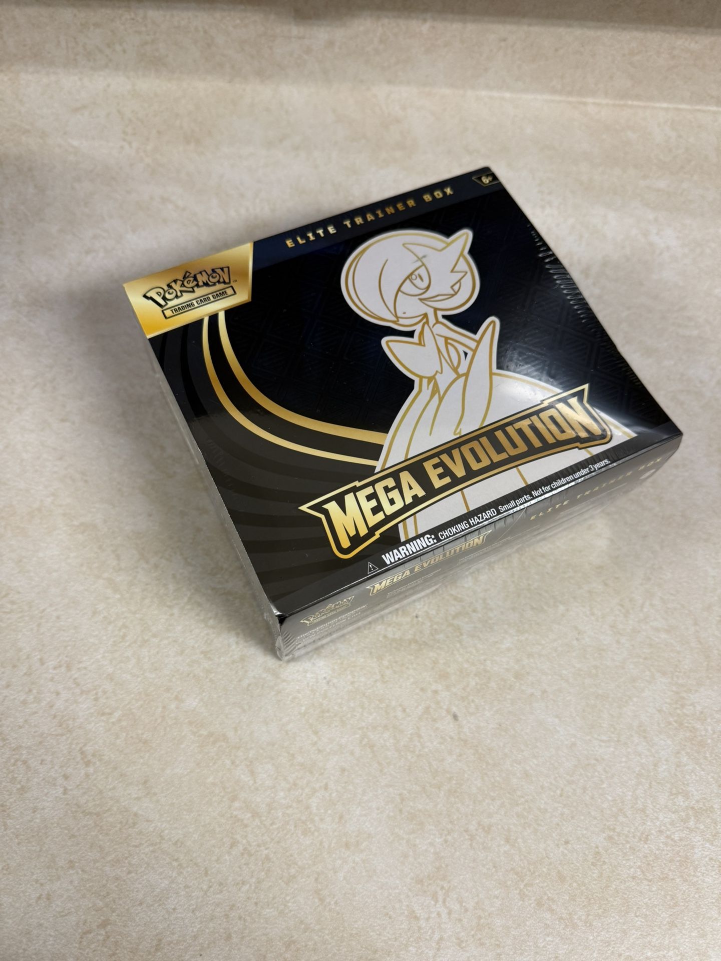 Pokemon Mega Evolution Gardevoir ETB