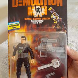 Mattel 1993 Demolition Man Combat Canon Spartan 5 Inch Action Figure