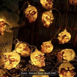 1pc, 10 LED Brown Skull String Lights - Battery Operated - 6.56ft - Perfect for Home, Bedroom, Halloween, Christmas, and Holiday Decory