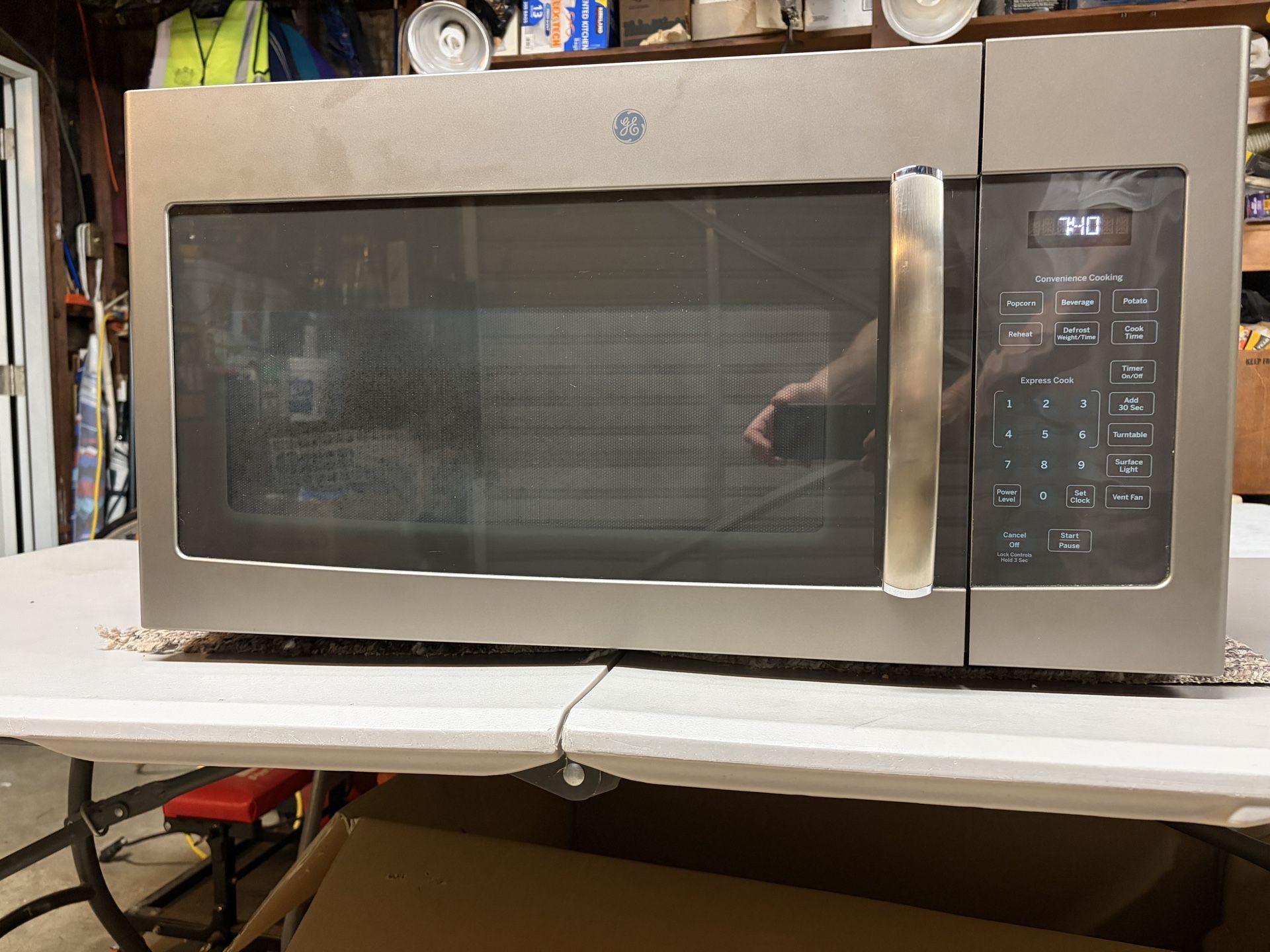 GE 1.6 Cu ft Over-the Range Microwave