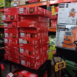 Milwaukee M12 Heated Jacket and Hoodie Kit.  Different Sizes 