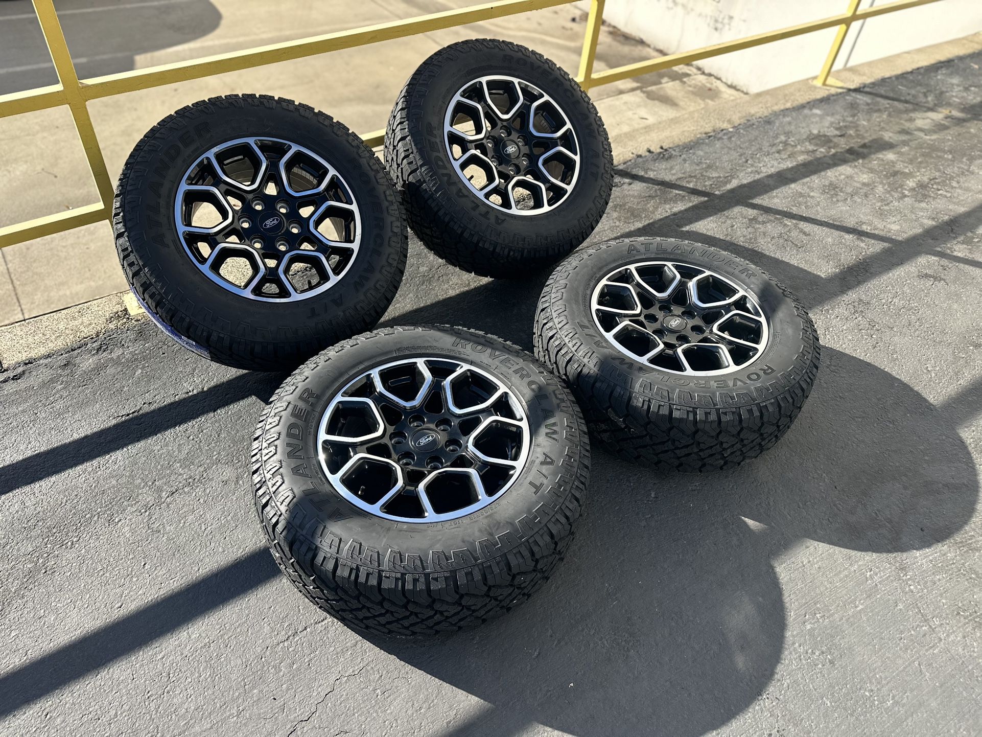 2025 F150 OEM 18” Wheels Rims and NEW 275/65R18 Tires F-150 Expedition Lincoln Navigator