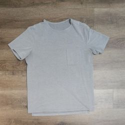 Lululemon Mens Medium Shirt 