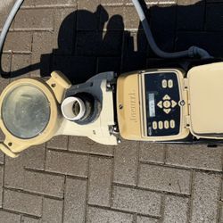 Pentair Jacuzzi Pool Pump 1.85 THP with Digital Controller – High Performance