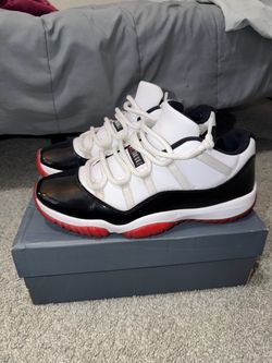Jordan 11 low concord breds (10.5)