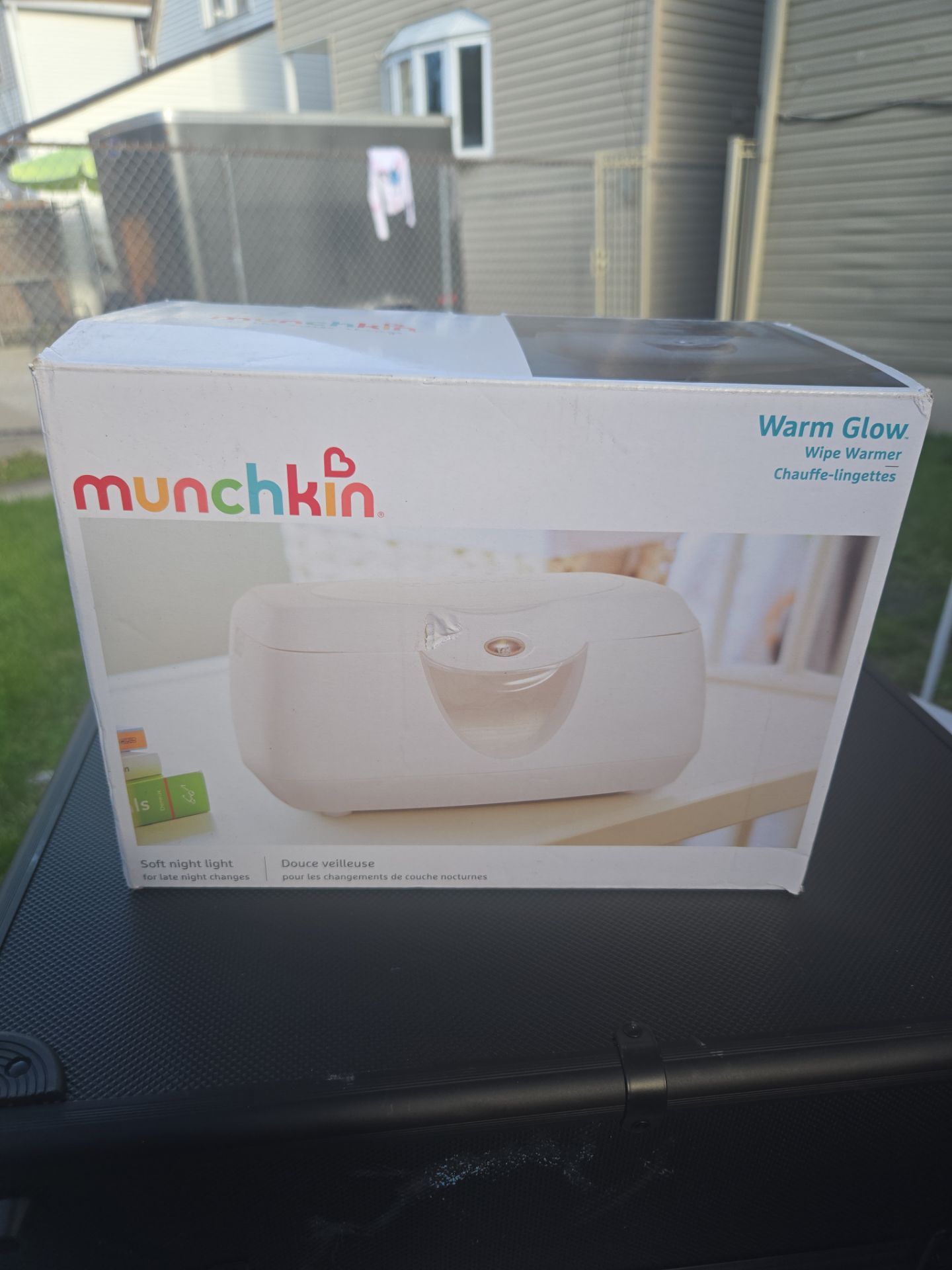 Wipe warmer