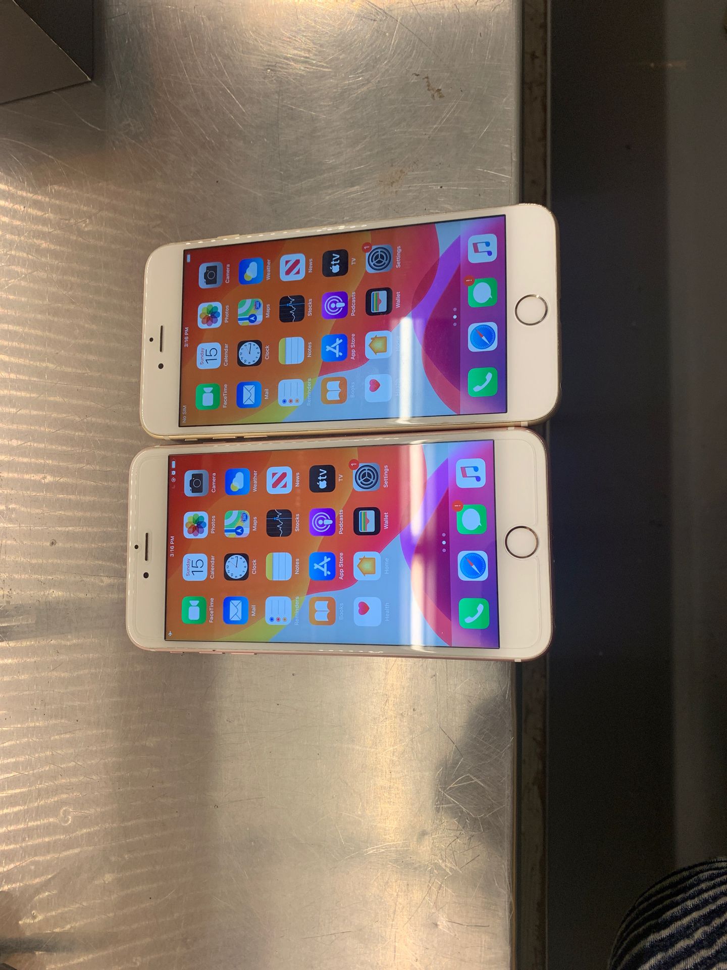 iPhone 6s Plus 6s Plus 16gb unlocked for all carrier network In The USA  and Overseas 