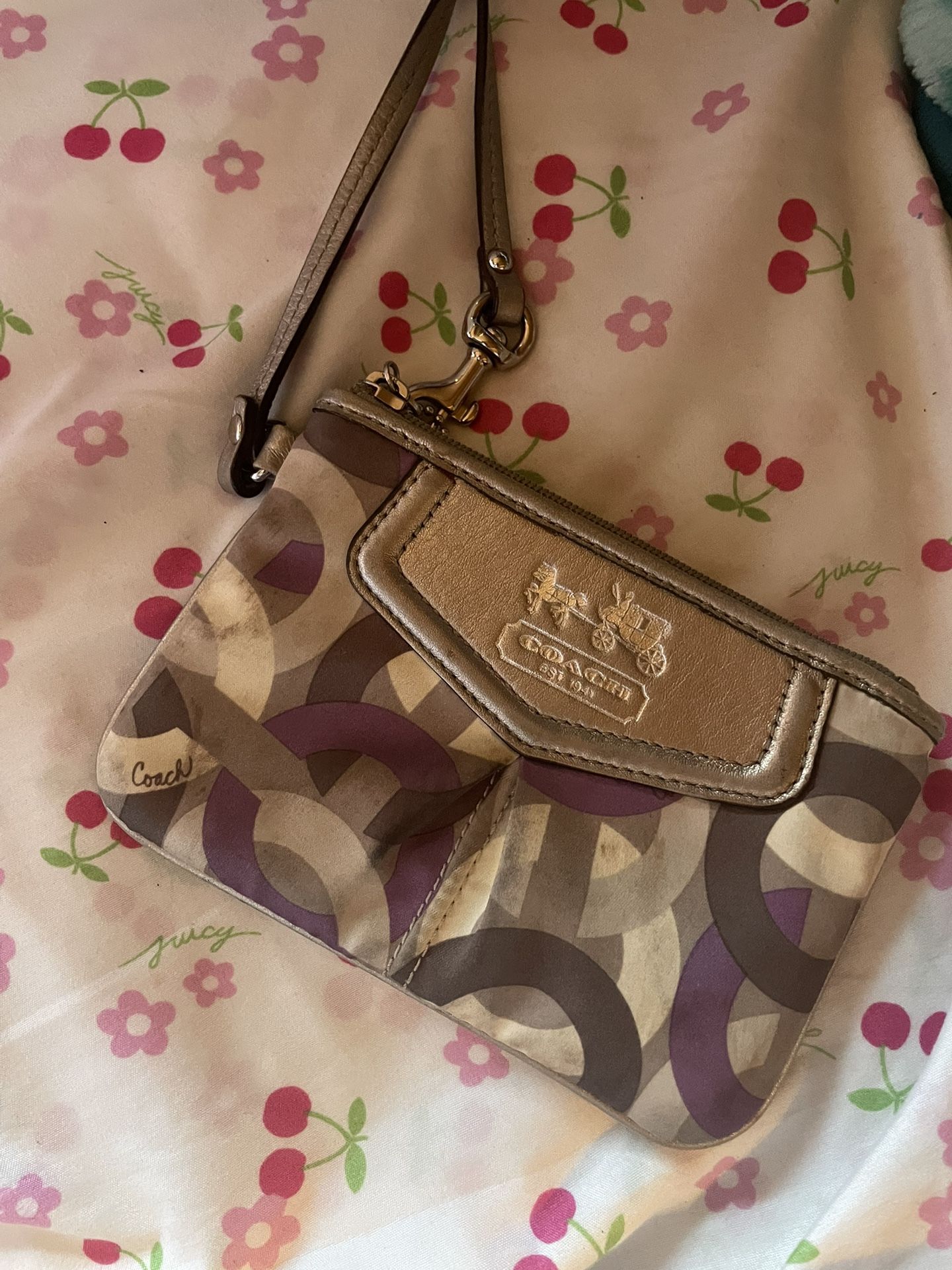 Coach Vintage Wristlet