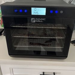 Magic mill dehydrator