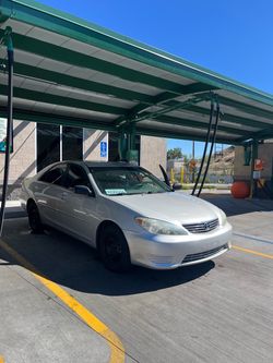 2006 Toyota Camry CE - Great on Gas - Cold A/C - Clean Title