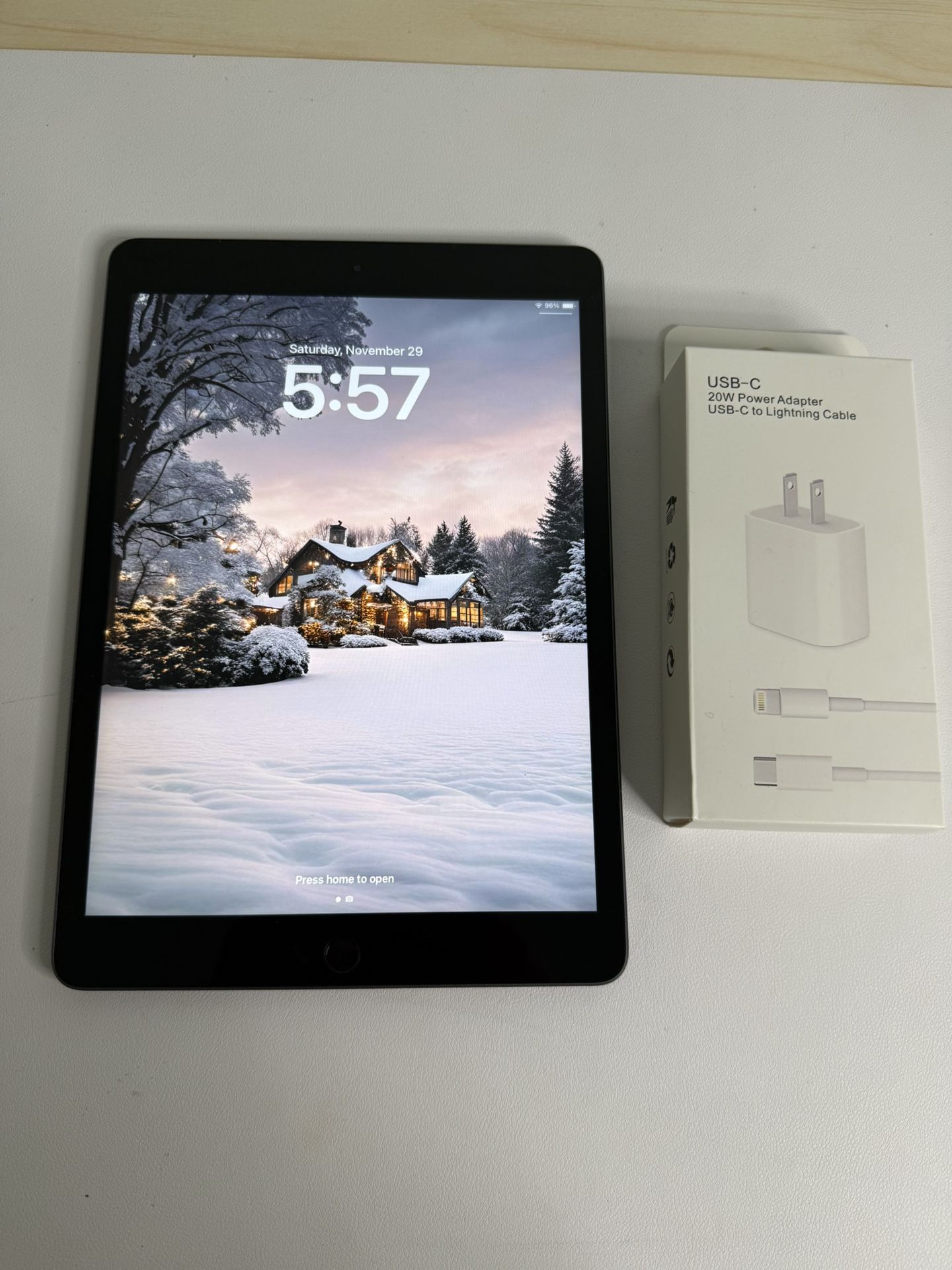 WiFi Apple iPad 7th gen 32GB 10.2in black Tablet