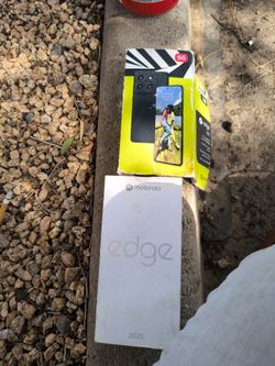Moto edge