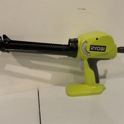 RYOBI ONE+ 18V Power Caulk and Adhesive Gun (Tool Only)