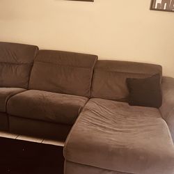 COUCH