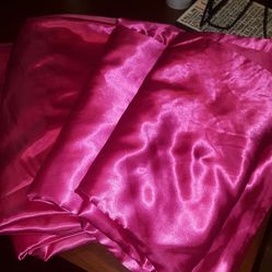 4- 120inch round table linens pink satin