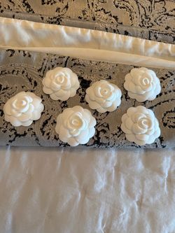 Chanel Camilla flowers