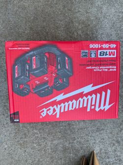 M18 sĩx pack sequential charger only