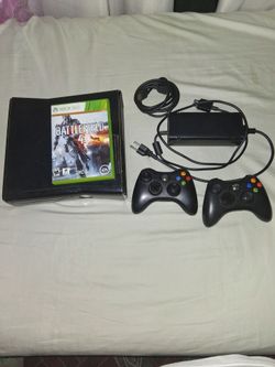 Xbox360  w/ battle field 4 china rising expansion pack