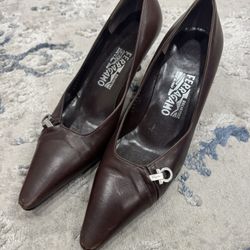 Salvatore Ferragamo Brown Leather Heels Size 7 1/2  B Gorgeous Italian