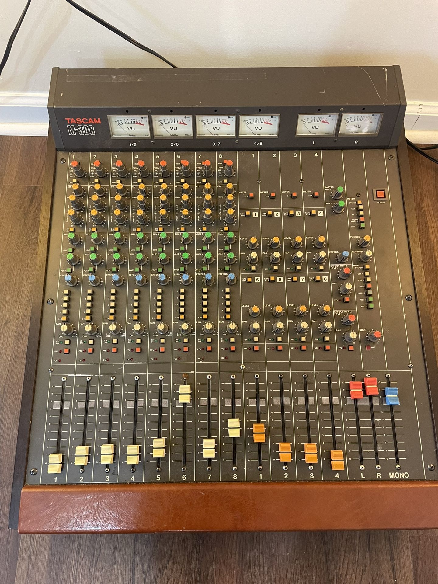 Tascam M-308