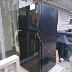 General Electric Fridge