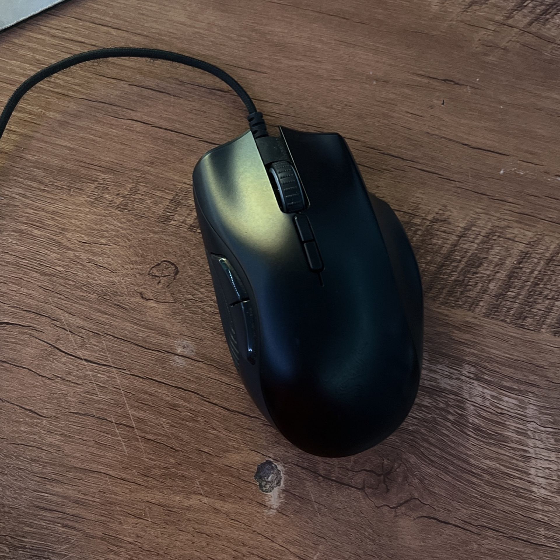 Razer Naga Trinity RGB mouse