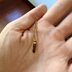 Necklace 
