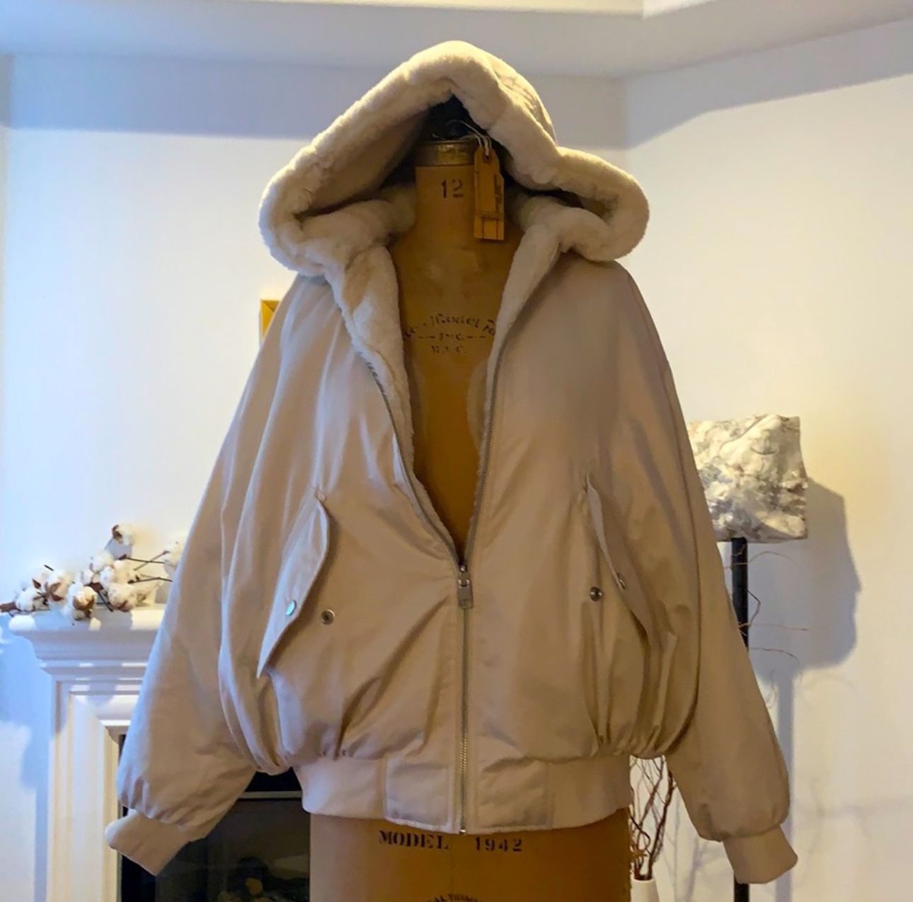 zara double sided faux fur jacket
