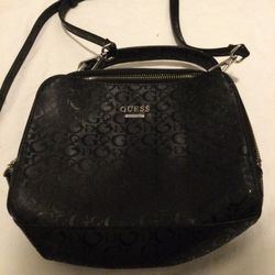 Small Guess purse