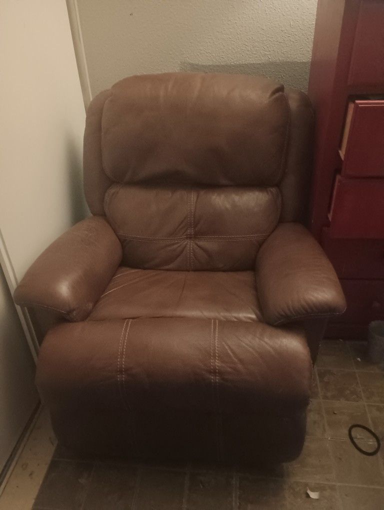 Recliner Chair