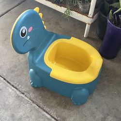 Kids training bathroom