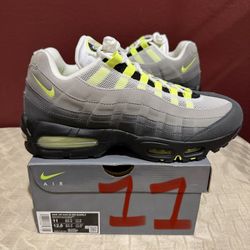 MENS SIZE 11 NIKE AIR MAX 95 NEON BIG BUBBLE (2026)