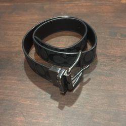Coach Size Signature Leather Reversible Belt 