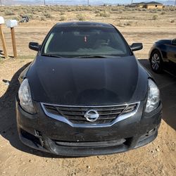 2013 Nissan Altima Coupe 