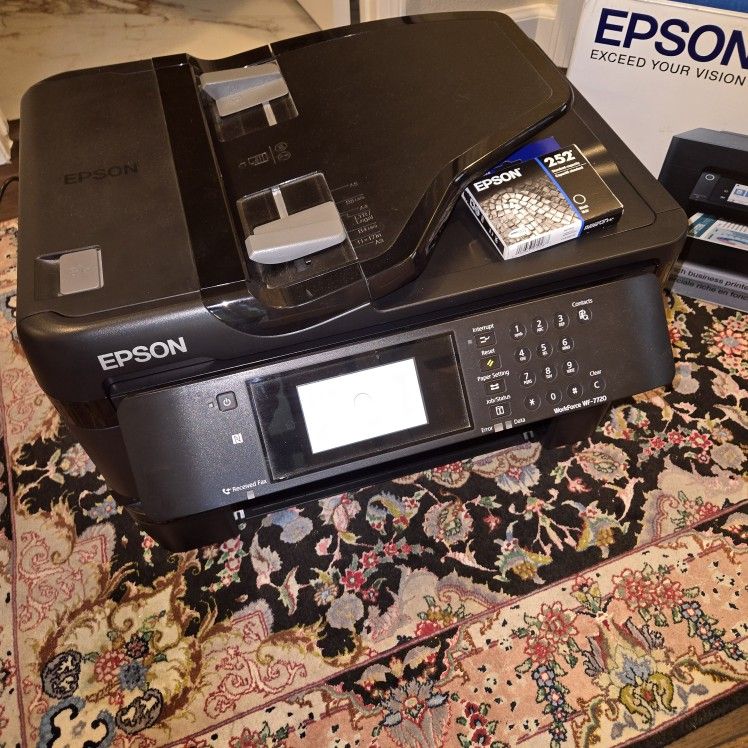 Printer Technicians, Listen Up!  Epson Printer 11x17 Wide Format WF-7720