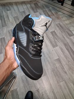 Unc 5s