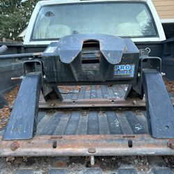 5th Wheel Hitch 