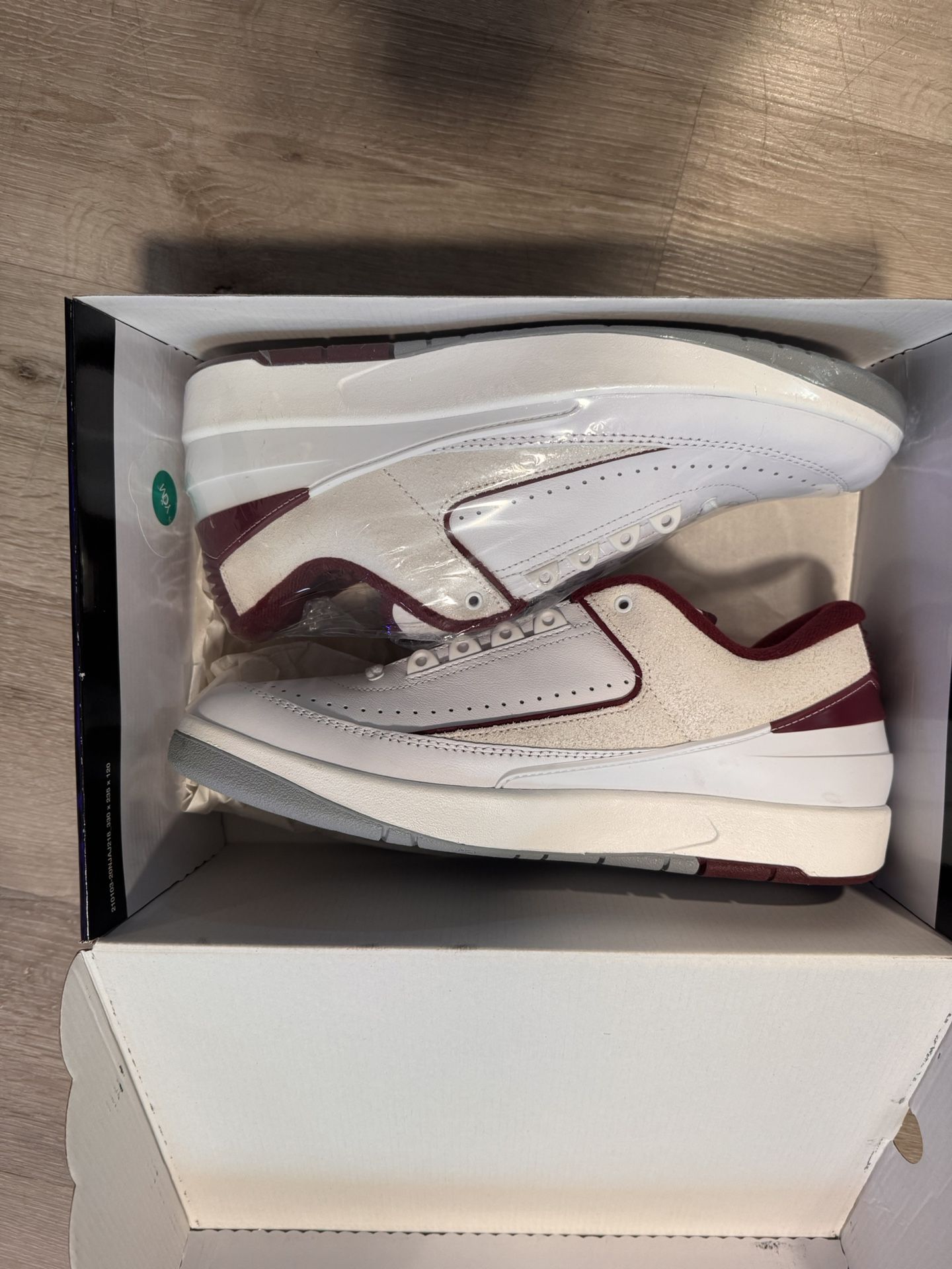 Jordan 2 Retro Low OG En Cereza