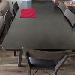 Dining Table Set