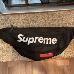 Supreme Waist Bag 